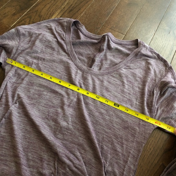 Lululemon long sleeve with running holes - Picture 5 of 5